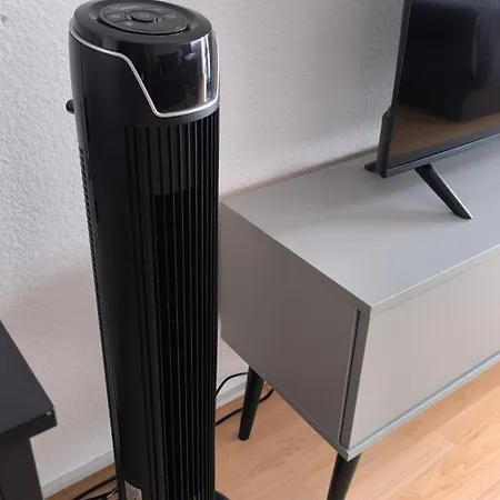 Tolle Lage - Modern - Zentral Gelegen - 2 *