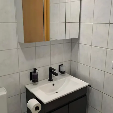 Tolle Lage - Modern - Zentral Gelegen - 2 Appartamento