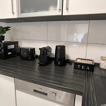 Tolle Lage - Modern - Zentral Gelegen - 2 Appartamento